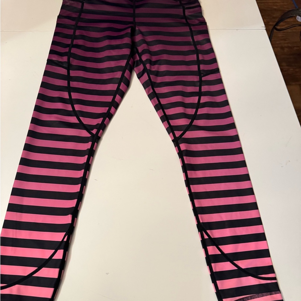 Zyia striped leggings